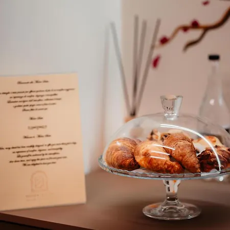 Moira Love hotel Bitonto